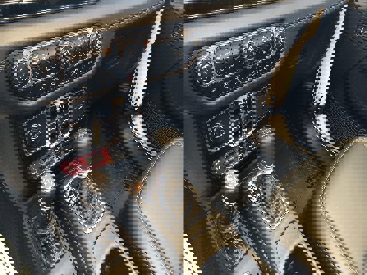 New 2025 Jeep Wrangler Unlimited Rubicon 392 image 18