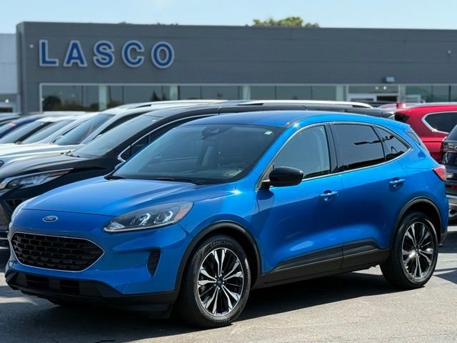 Used 2021 Ford Escape SE w/ SE Sport Appearance Package