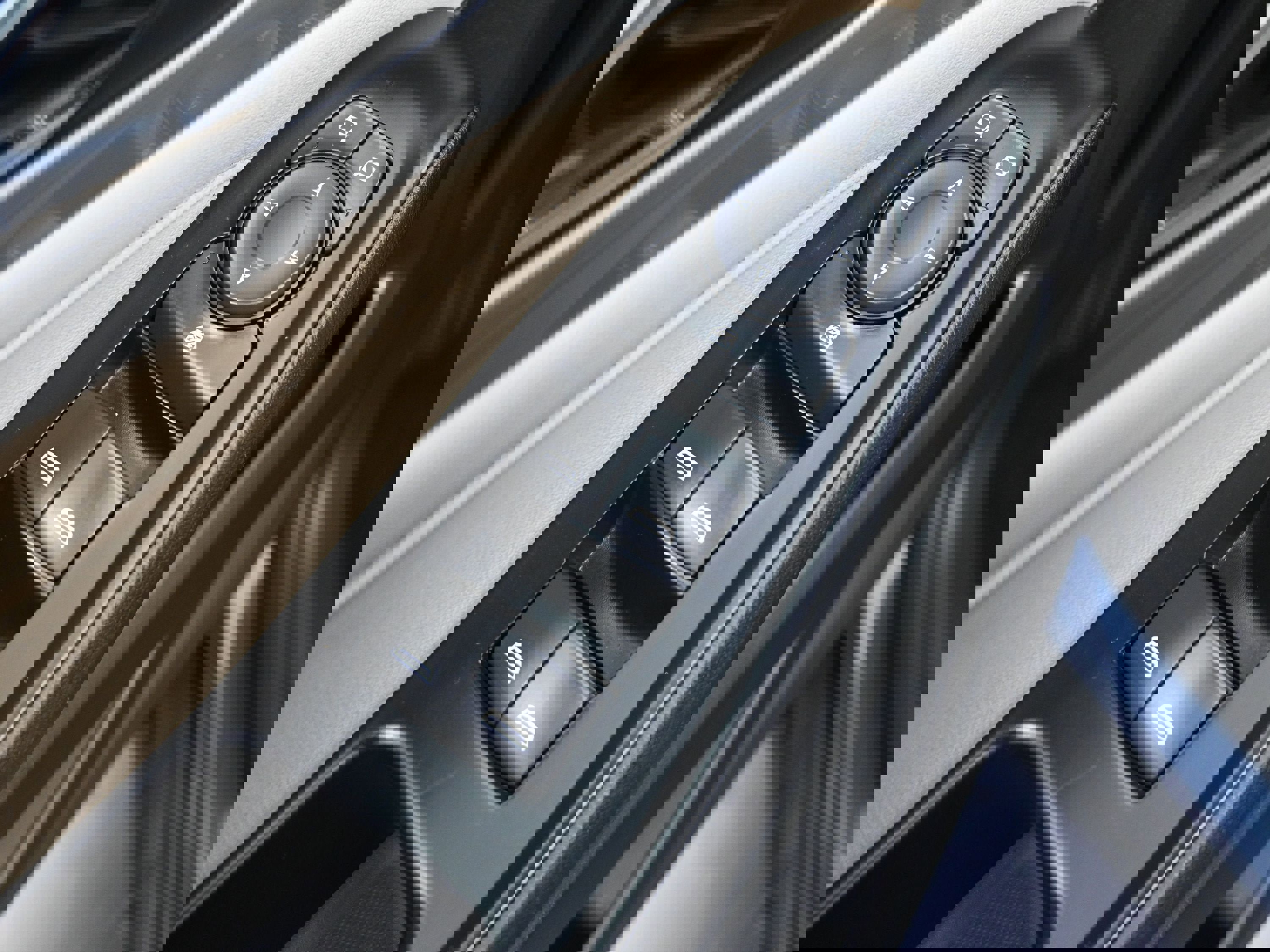 Certified 2023 Chevrolet Traverse LS image 20