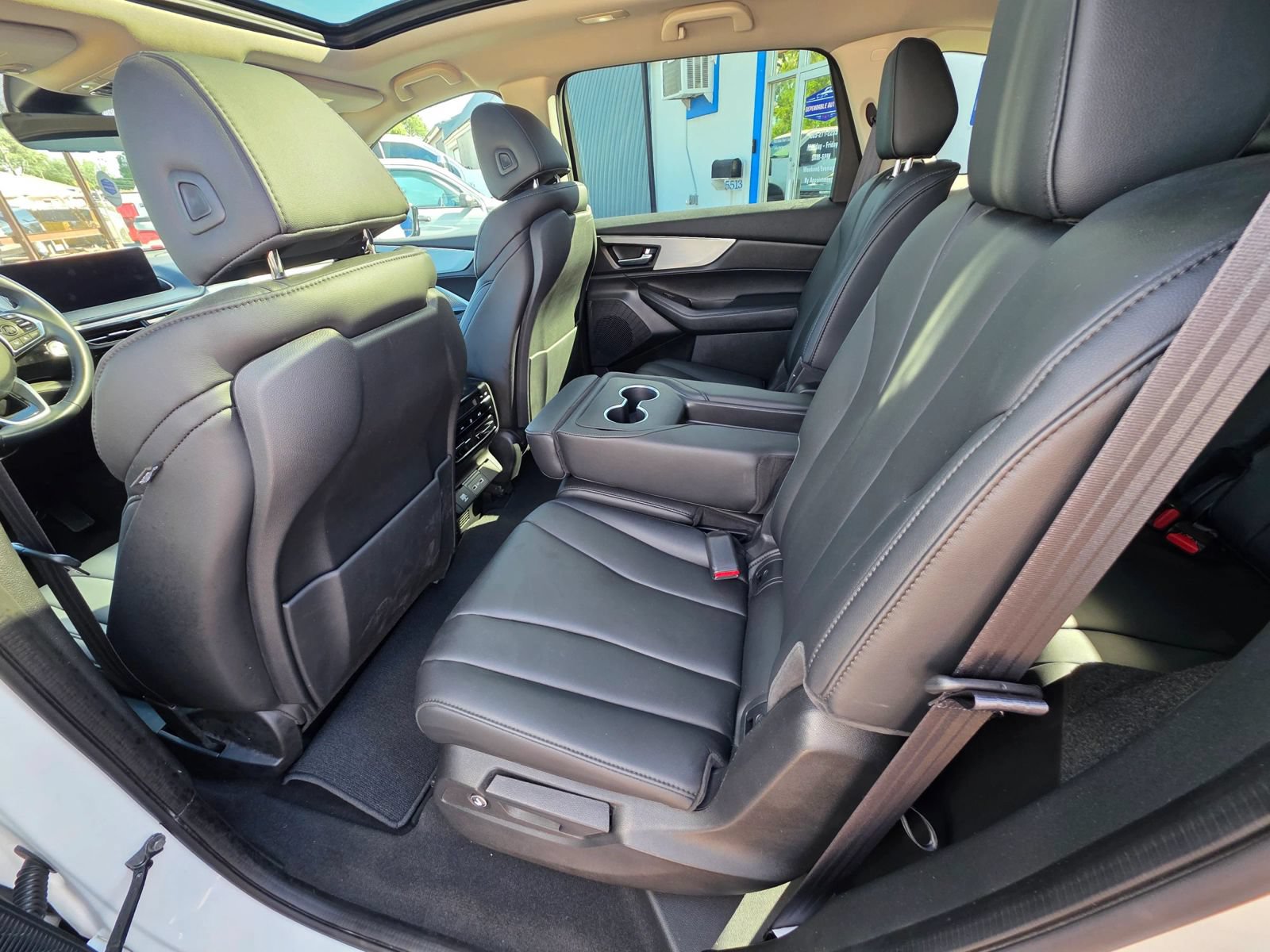 Used 2023 Acura MDX SH-AWD image 10