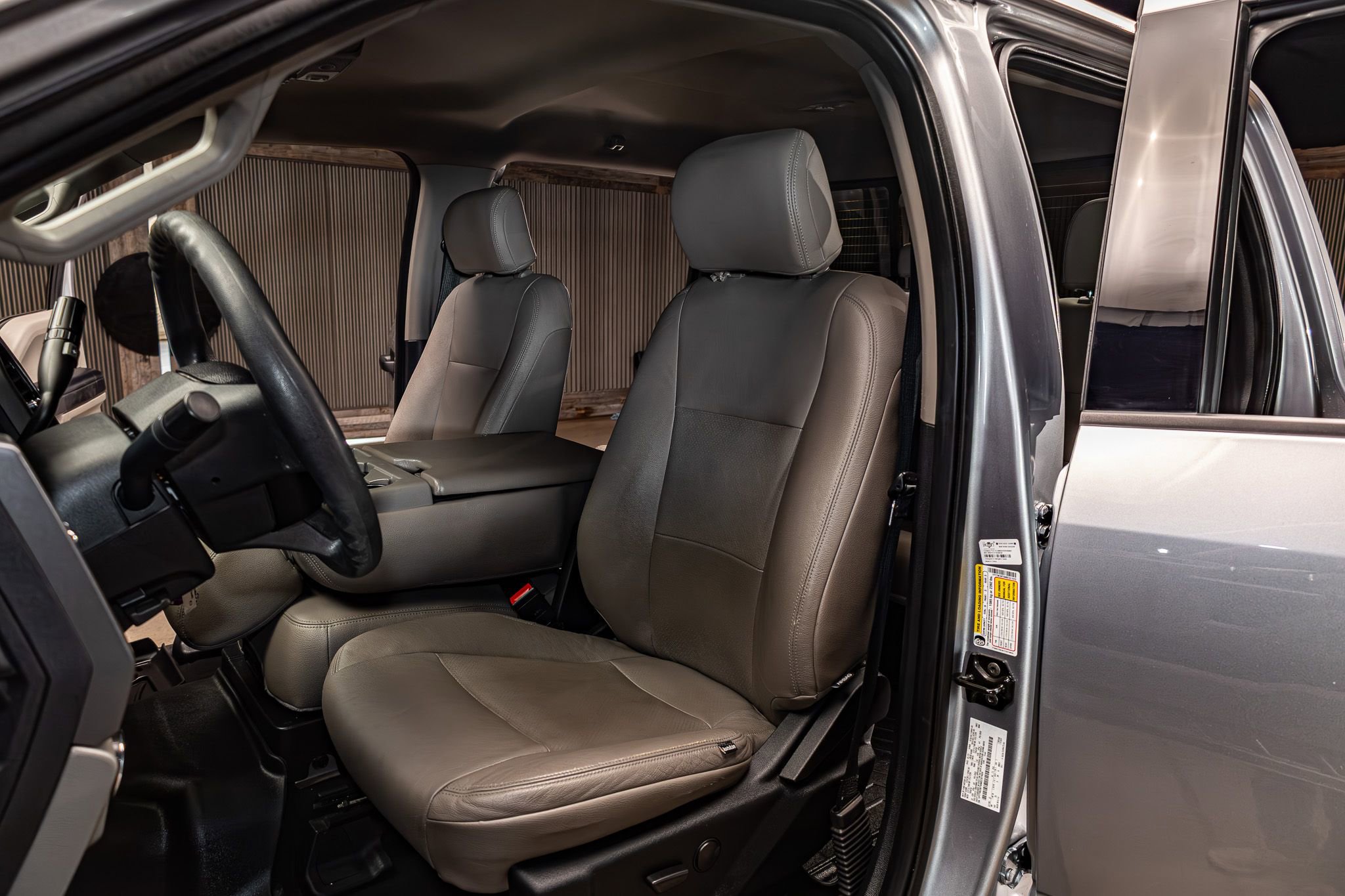 Used 2021 Ford F250 XLT w/ XLT Value Package AWD/4WD image 20
