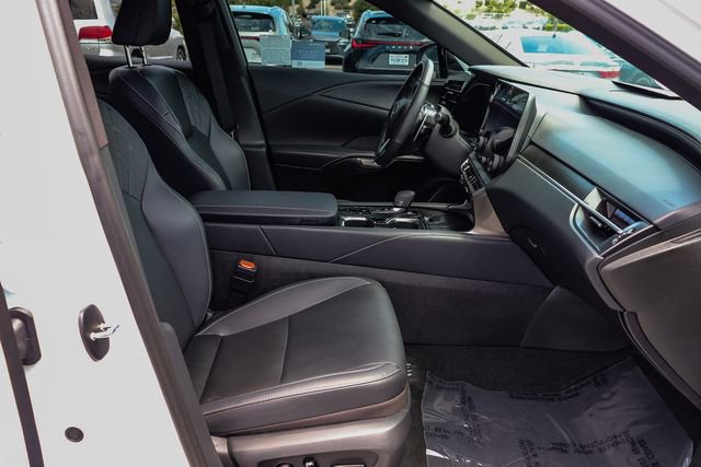 Used 2025 Lexus RX 350h w/ Convenience Package AWD/4WD image 19