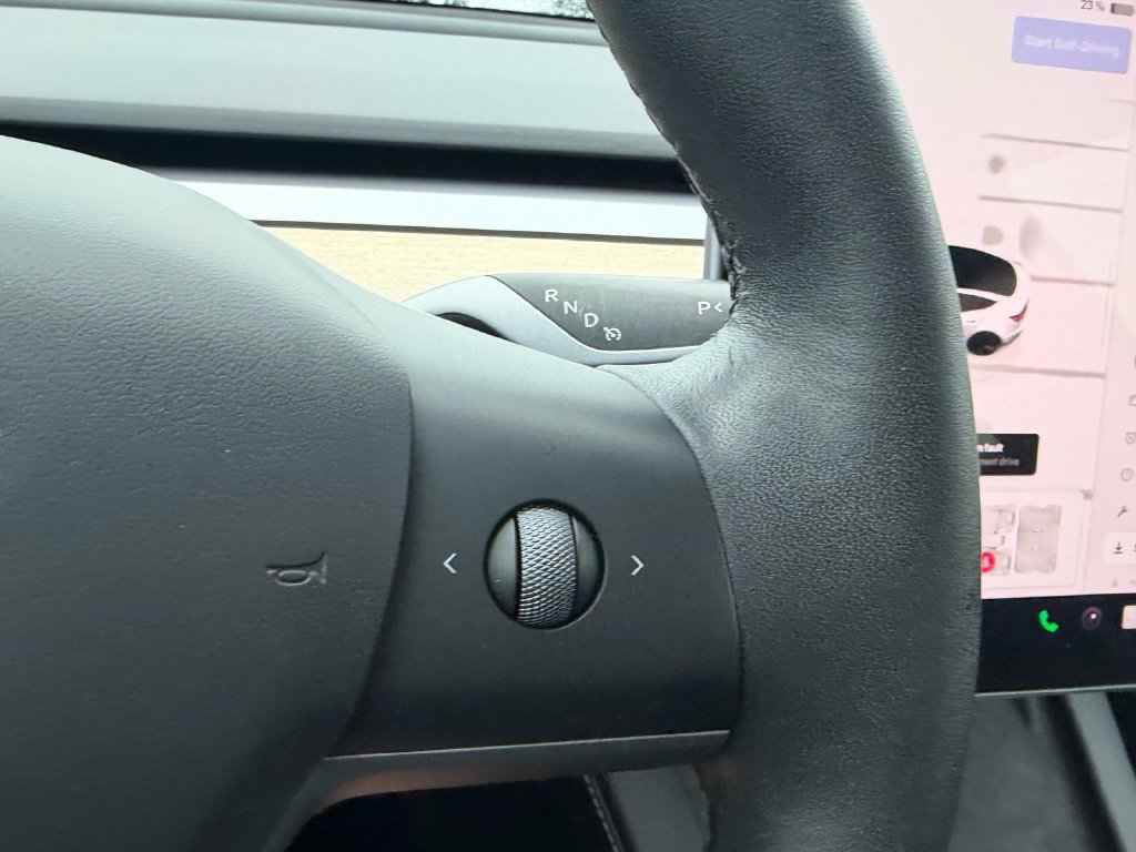 Used 2023 Tesla Model 3 Standard Range RWD image 19