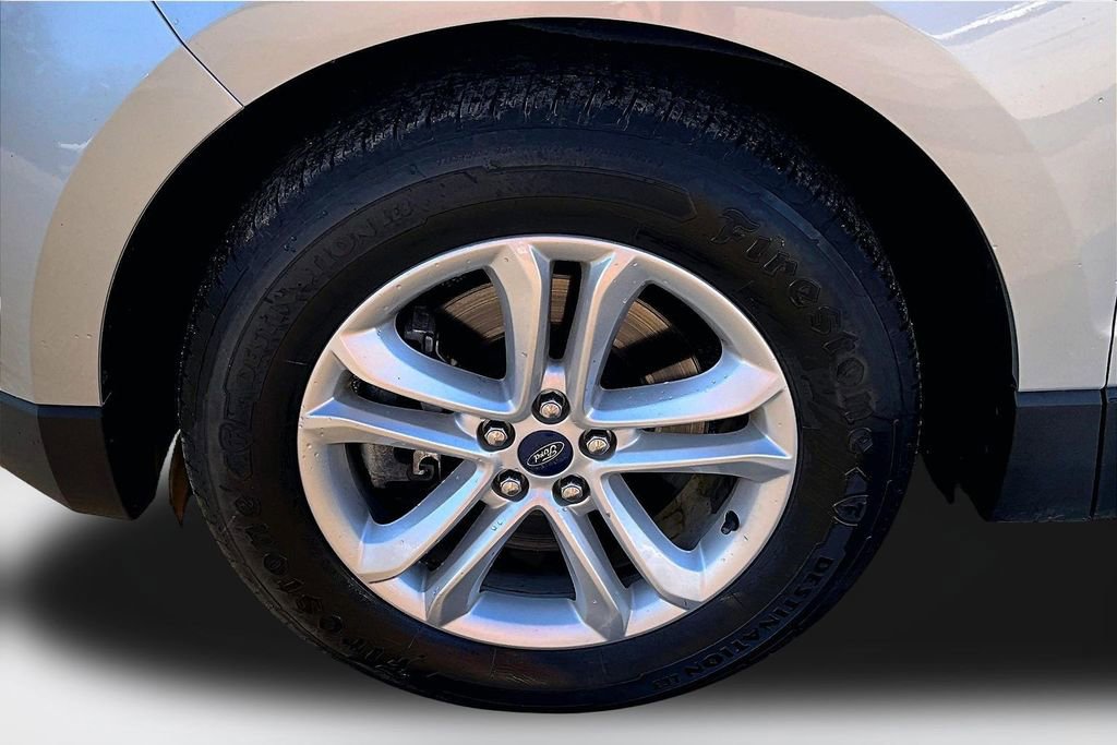 Used 2019 Ford Edge SEL AWD/4WD image 32