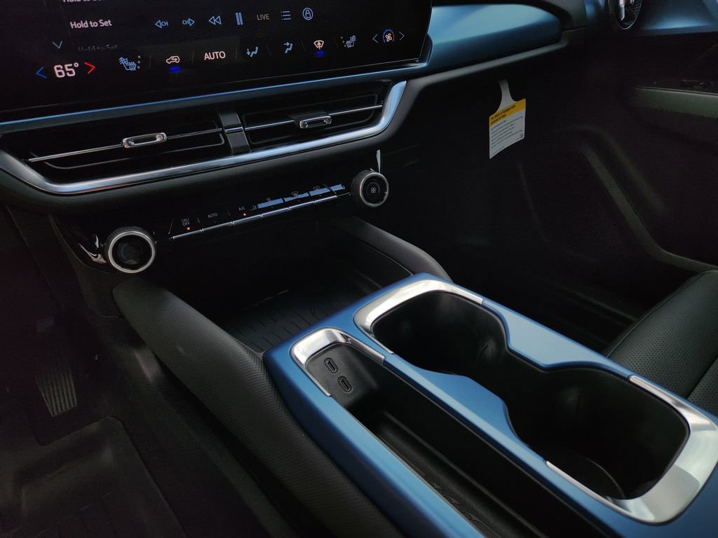 New 2026 Chevrolet Equinox EV LT image 15