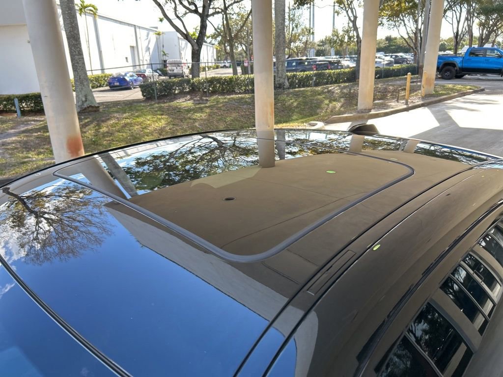 Used 2025 BMW M2 w/ Lighting Package image 17