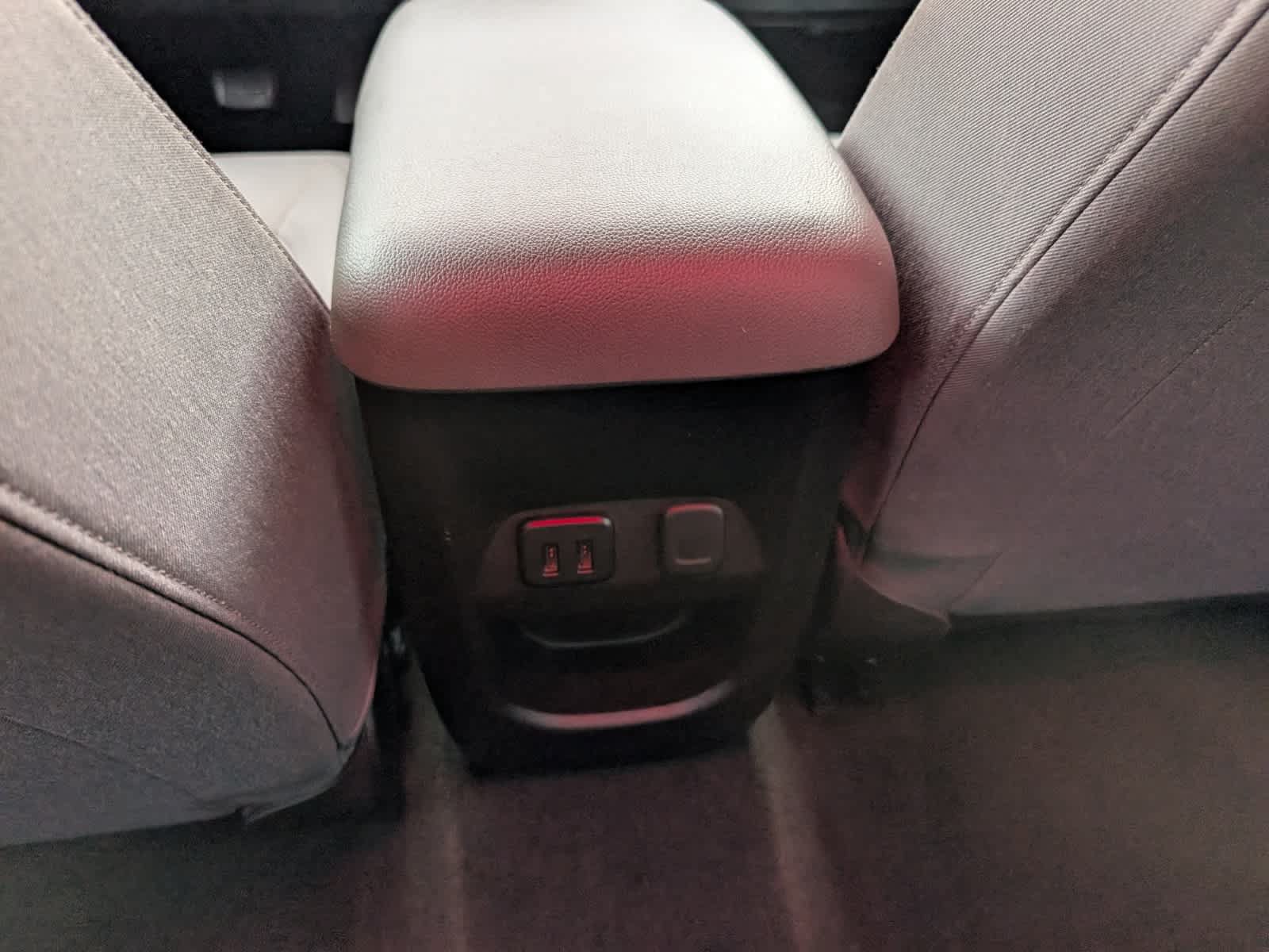 Used 2016 Chevrolet Colorado LT w/ LT Convenience Package AWD/4WD image 16