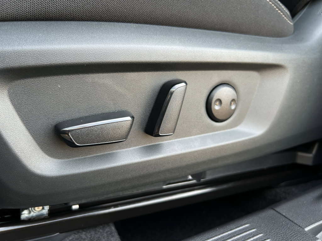 New 2026 Nissan Rogue SV w/ Cold Weather Package image 10