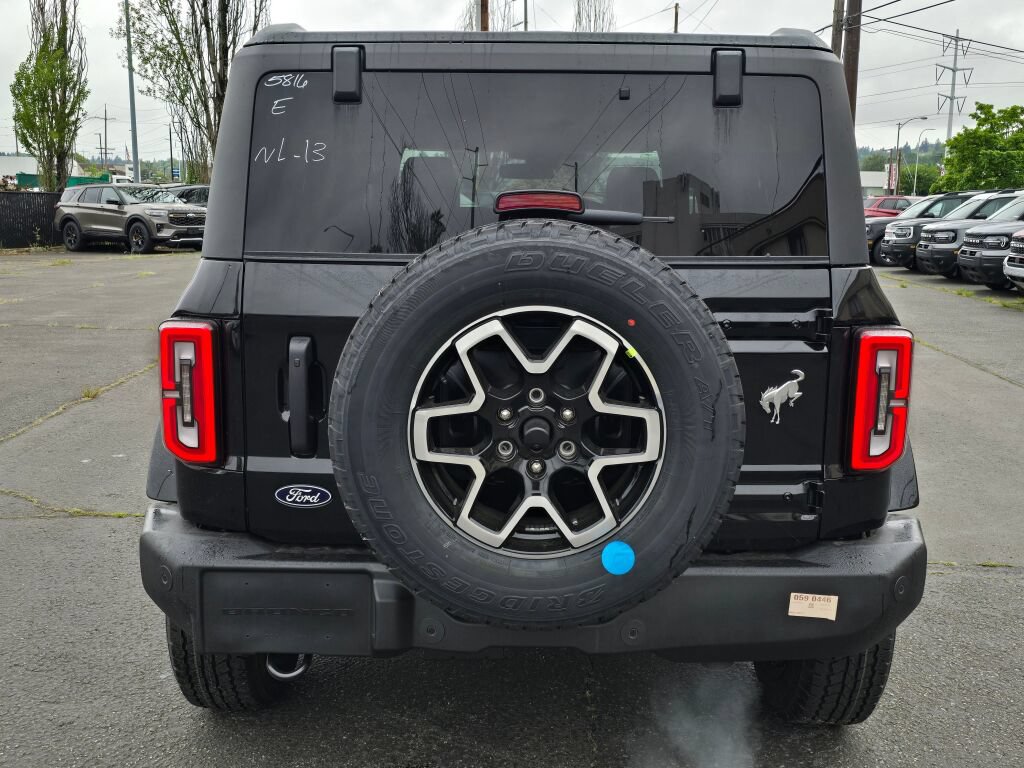 New 2026 Ford Bronco Outer Banks AWD/4WD image 4