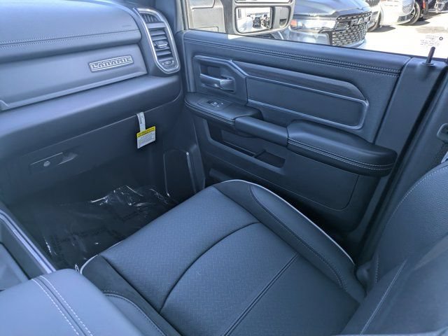 Used 2026 RAM 3500 Laramie AWD/4WD image 15