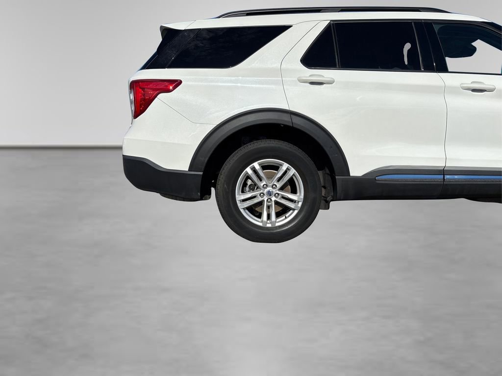 Used 2022 Ford Explorer XLT image 20