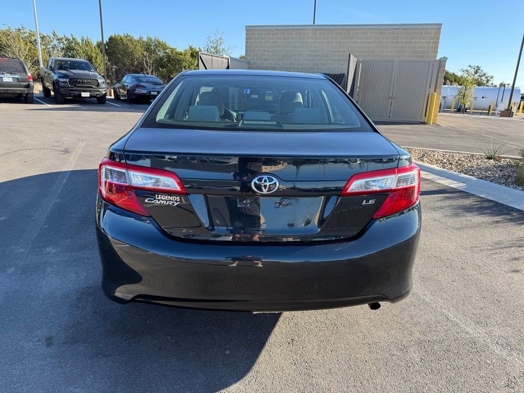 Used 2013 Toyota Camry LE image 5