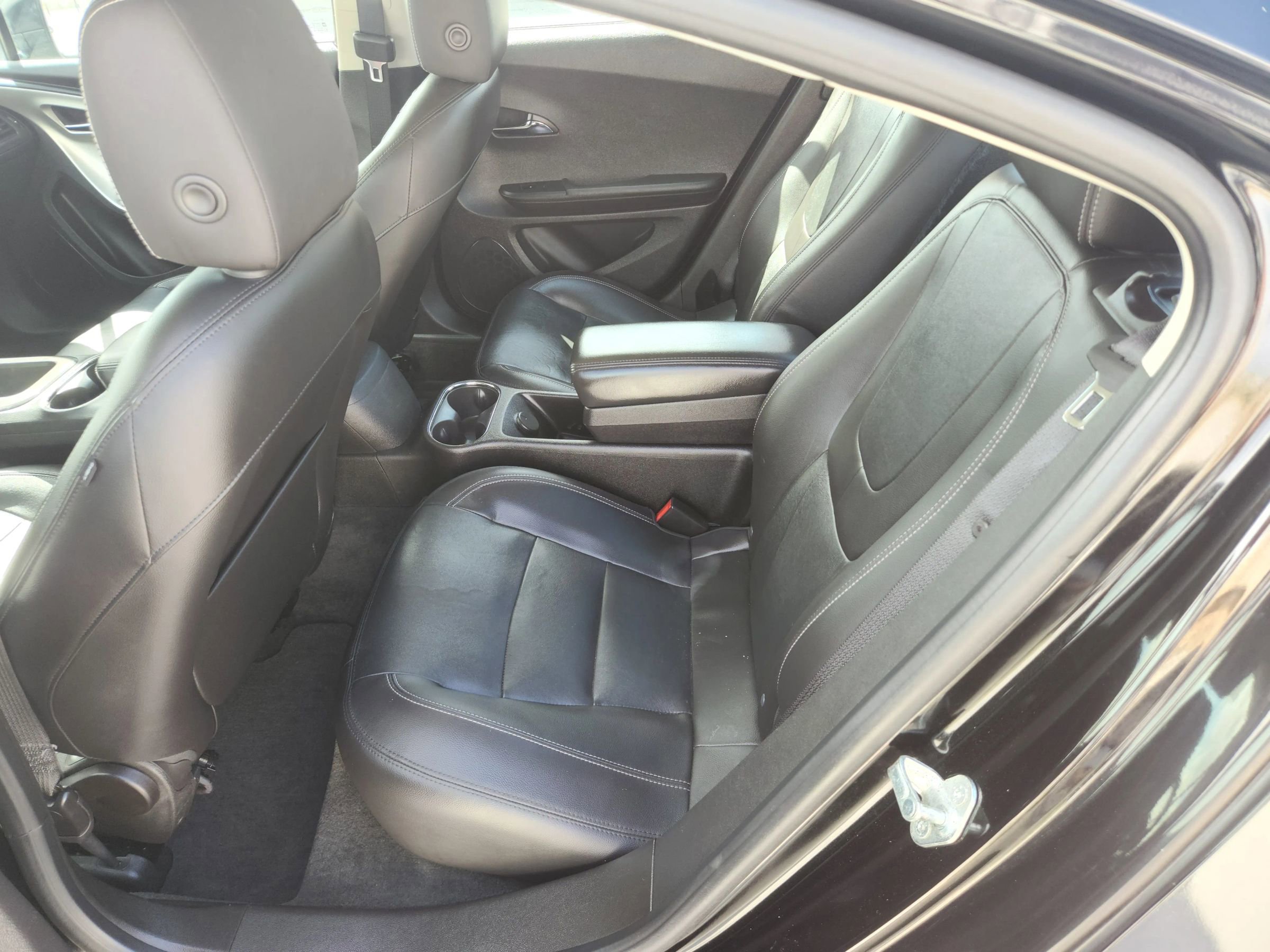 Used 2013 Chevrolet Volt Premium w/ Premium Trim Package FWD image 21