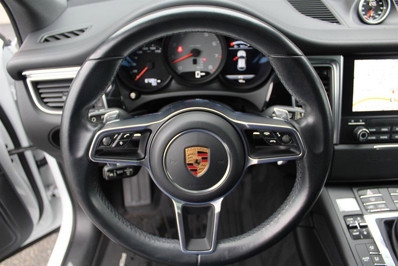 Used 2017 Porsche Macan S AWD/4WD image 21