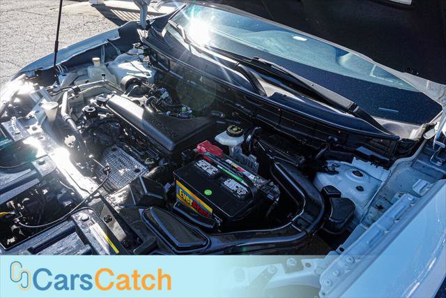 Used 2017 Nissan Rogue S image 38