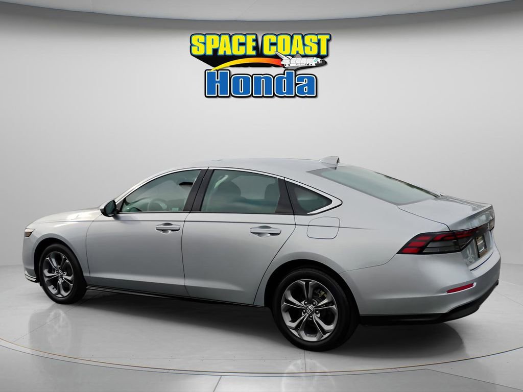 Used 2024 Honda Accord EX image 7