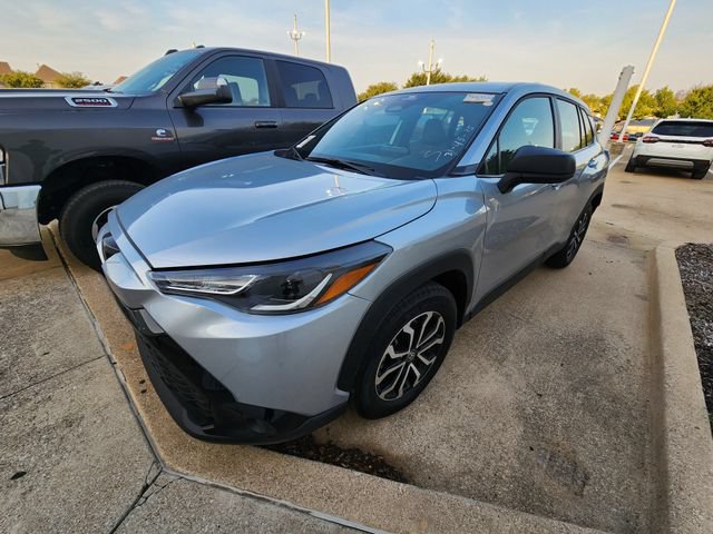 Used 2025 Toyota Corolla Cross AWD Hybrid video 3