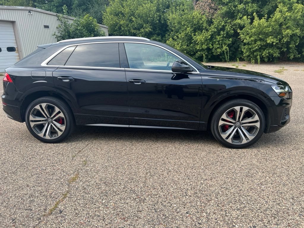 Used 2019 Audi Q8 Premium Plus w/ Premium Plus AWD/4WD image 14