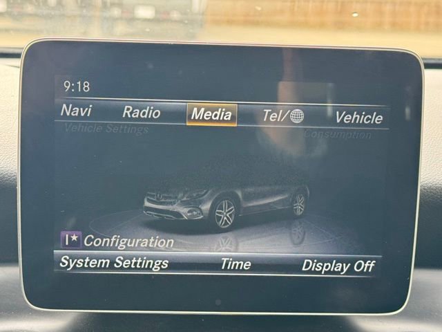 Used 2019 Mercedes-Benz GLA 250 4MATIC image 3