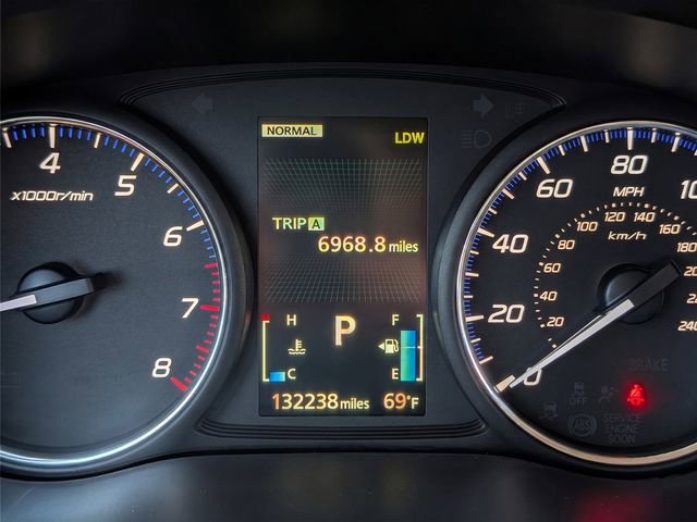 Used 2016 Mitsubishi Outlander GT AWD/4WD image 8