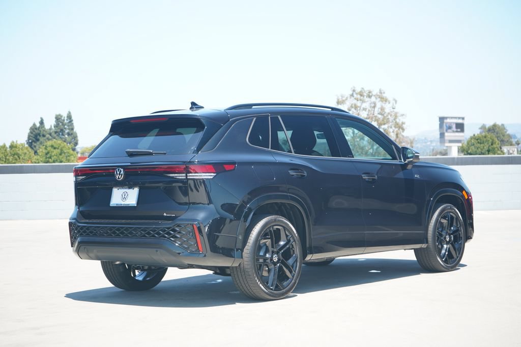 New 2026 Volkswagen Tiguan SE R-Line AWD/4WD image 4
