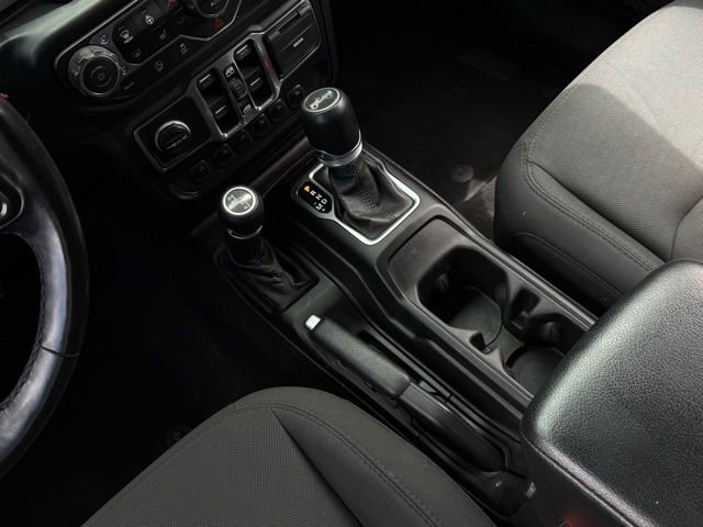 Used 2019 Jeep Wrangler Unlimited Sport AWD/4WD image 28