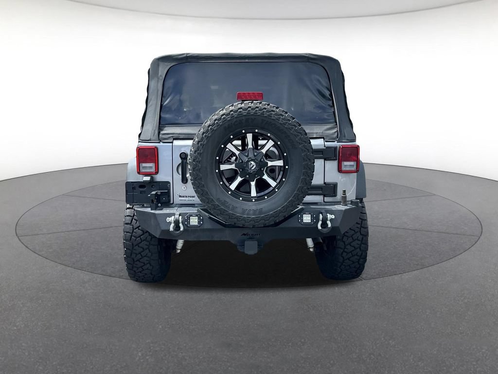 Used 2013 Jeep Wrangler Sport AWD/4WD image 4