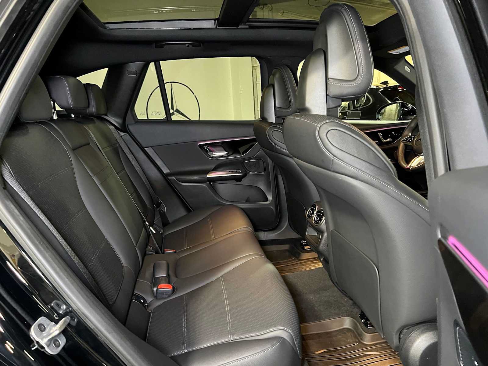 Used 2026 Mercedes-Benz GLC 300 4MATIC image 13