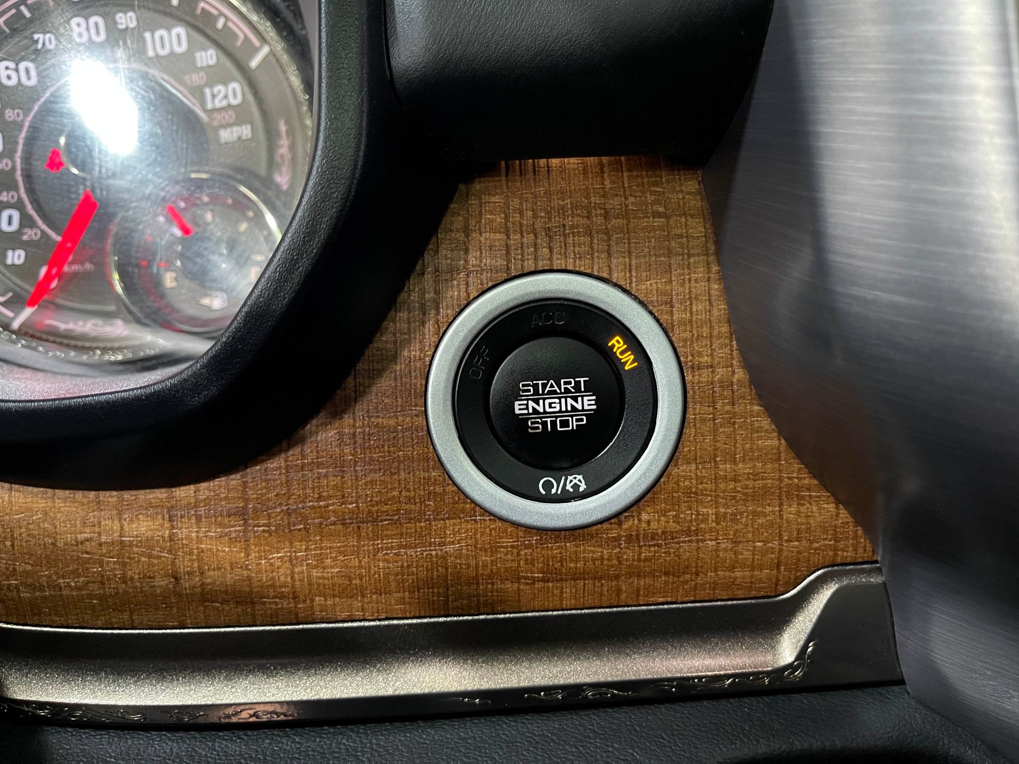 Used 2020 RAM 1500 Limited AWD/4WD image 21