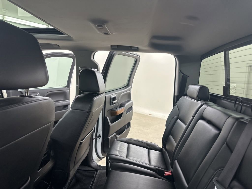 Used 2019 Chevrolet Silverado 3500 High Country w/ Duramax Plus Package image 32