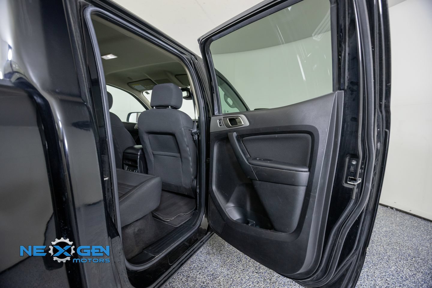 Used 2021 Ford Ranger XLT w/ Equipment Group 301A Mid AWD/4WD image 38