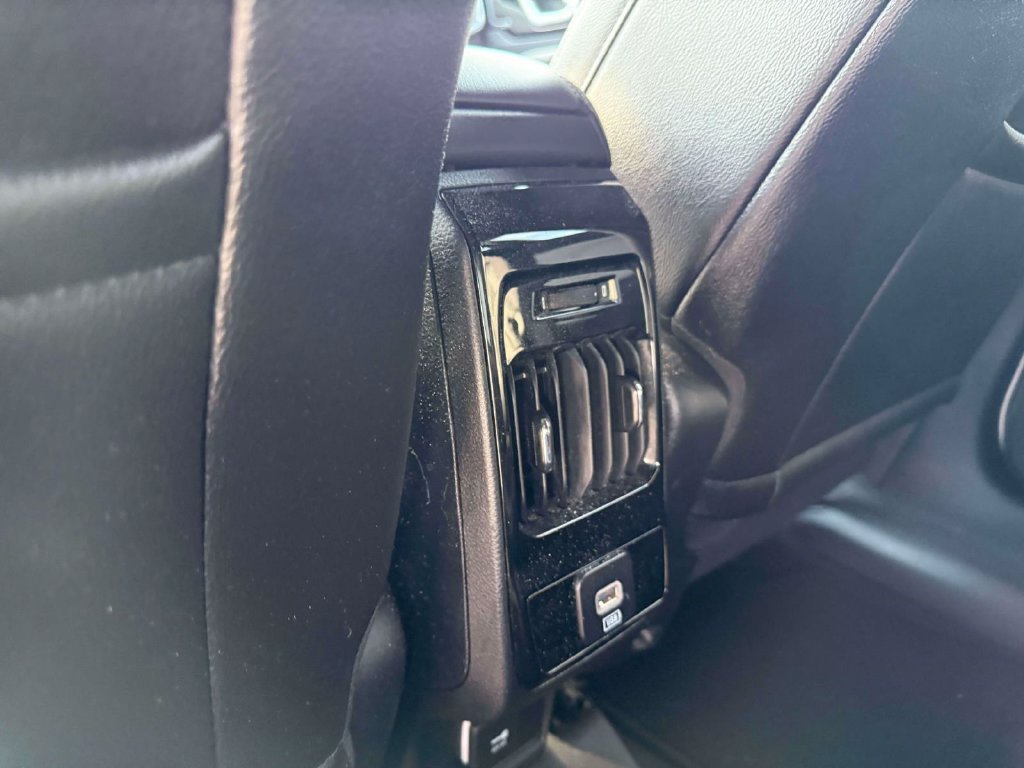 Used 2024 Jeep Compass Limited AWD/4WD image 14