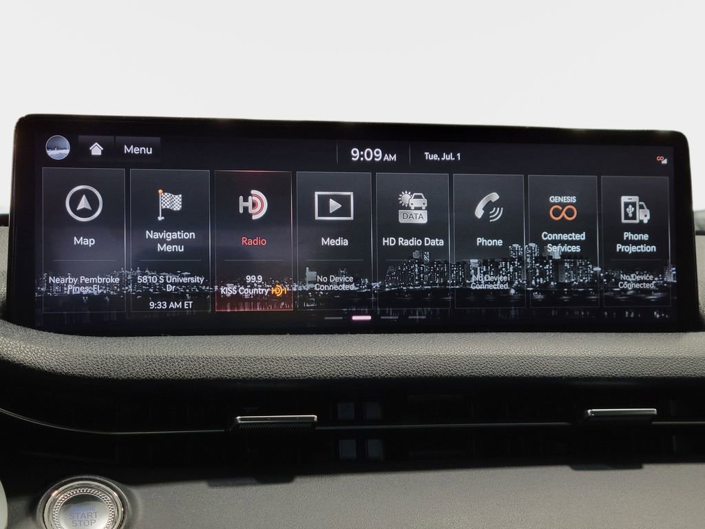 Used 2022 Genesis GV70 3.5T Sport image 21