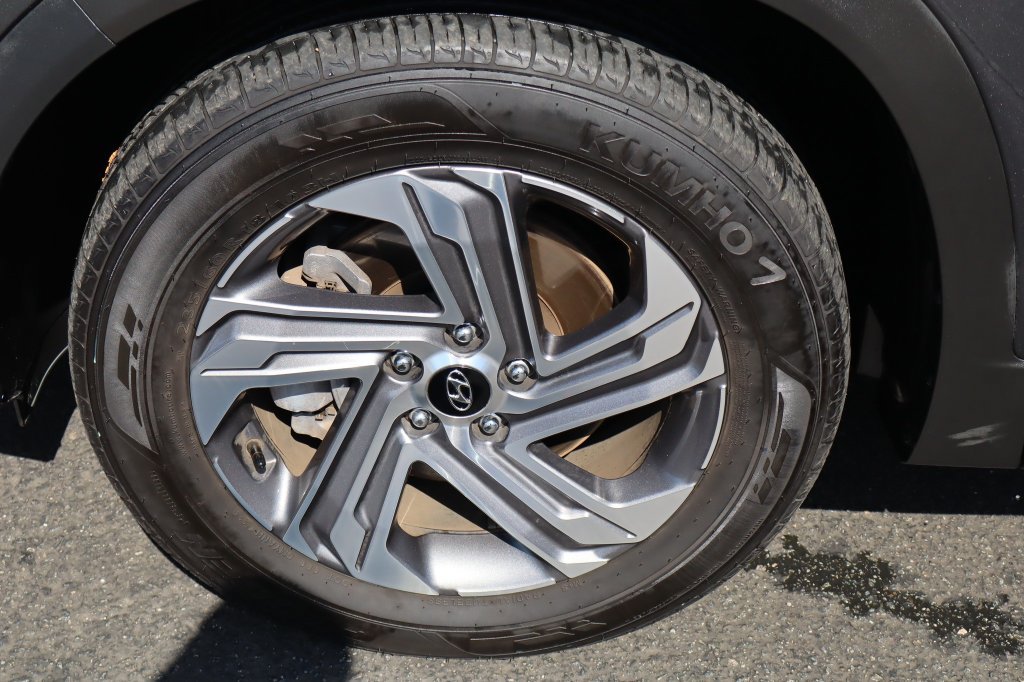 Used 2023 Hyundai Santa Fe SEL FWD image 14