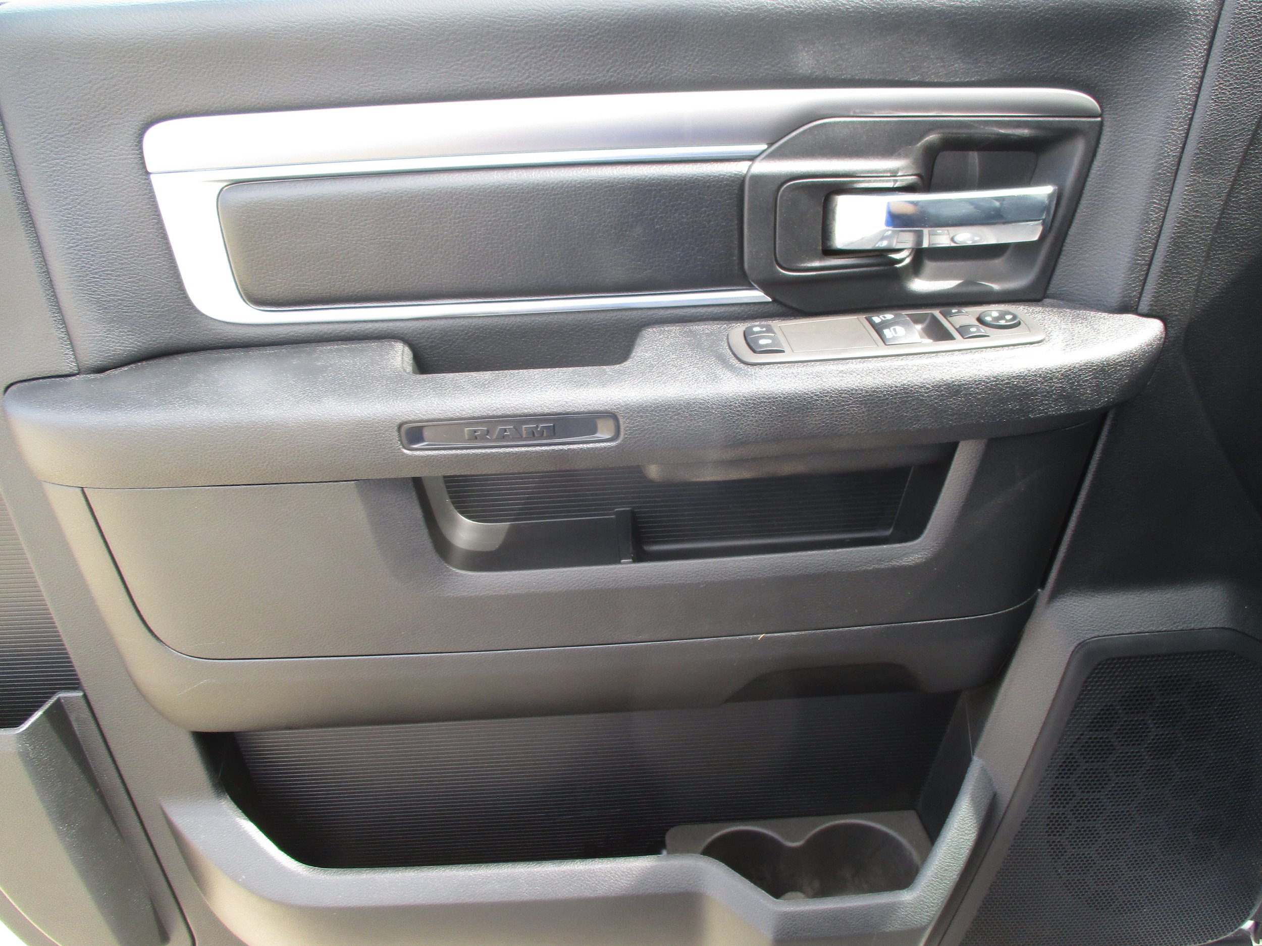 Used 2022 RAM 1500 Tradesman w/ Power & Remote Entry Group RWD image 21