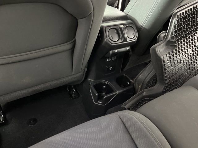 Used 2022 Jeep Gladiator Sport image 39
