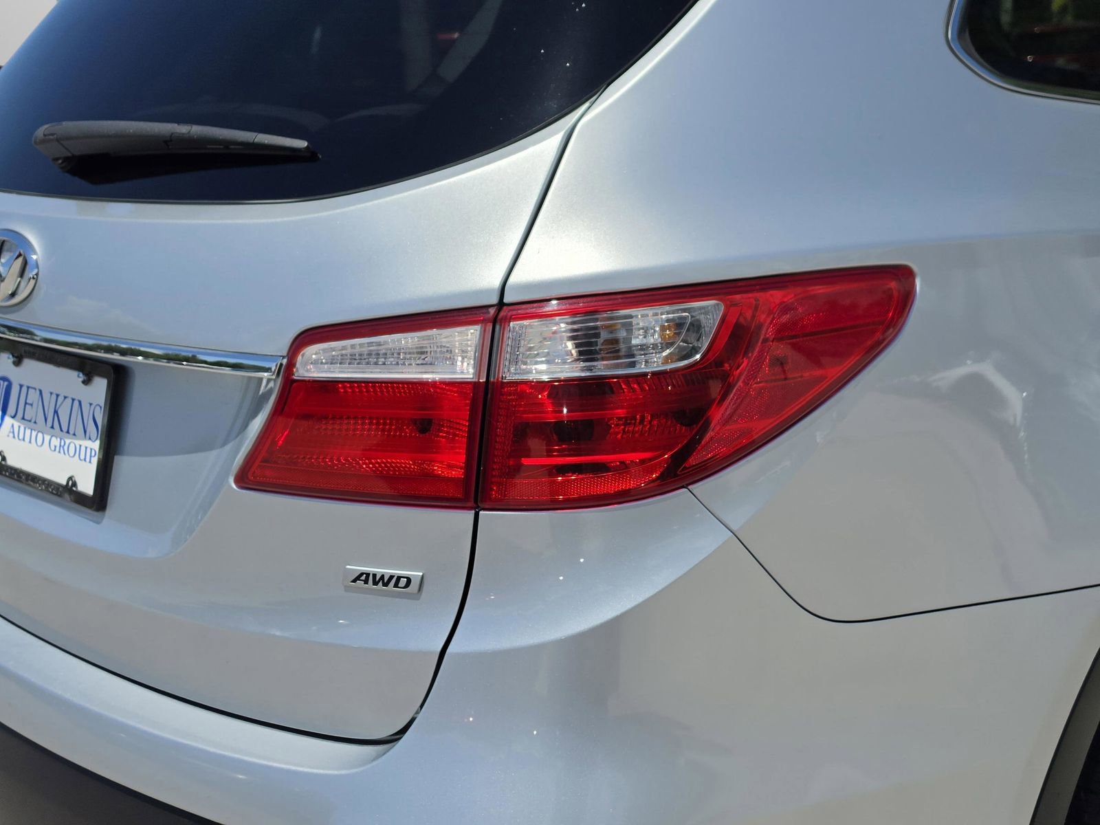 Used 2016 Hyundai Santa Fe SE AWD/4WD image 37