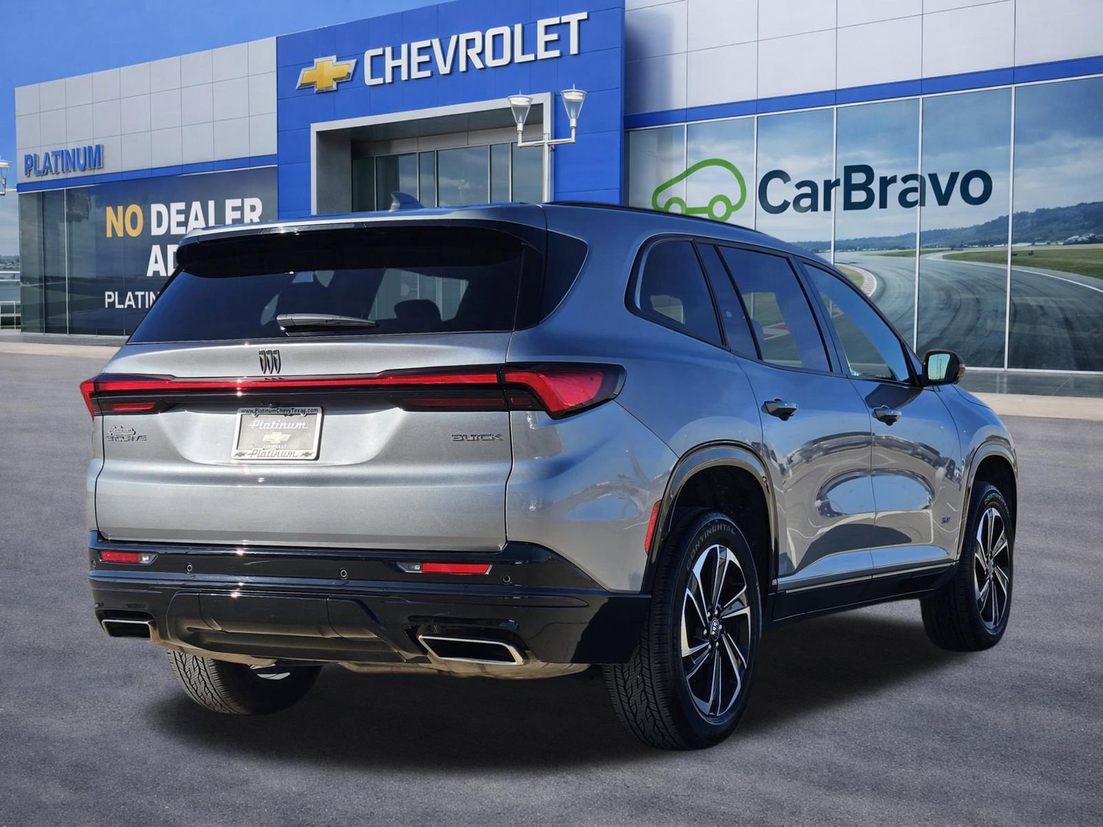 Used 2025 Buick Enclave Sport Touring image 5