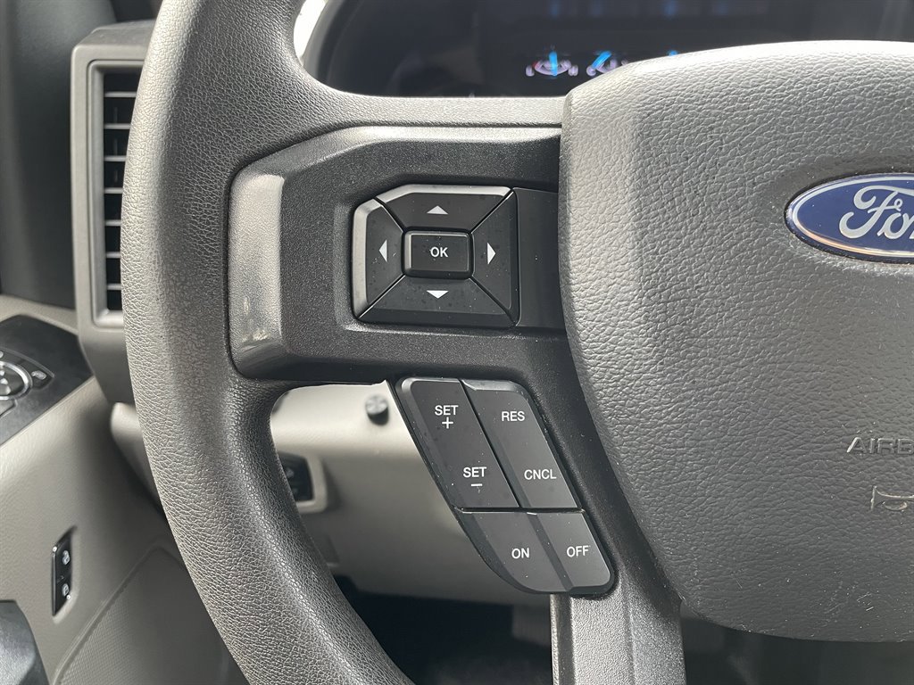 Used 2022 Ford F350 XL w/ Power Equipment Group image 27