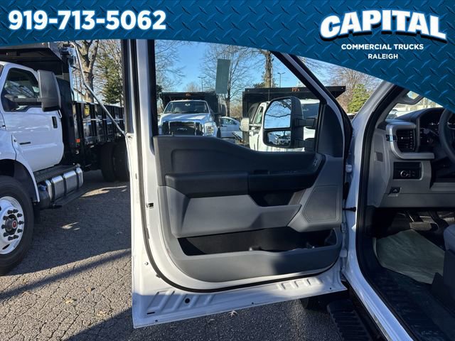 New 2025 Ford F550 2WD Regular Cab Super Duty image 19