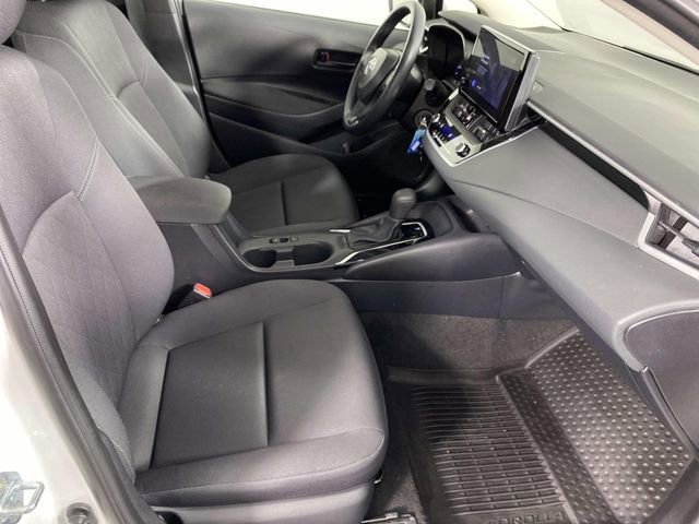 Used 2024 Toyota Corolla LE image 6