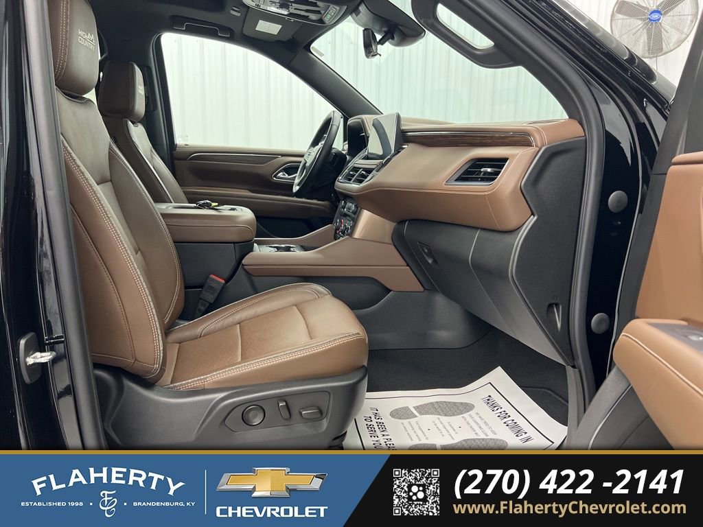 Used 2023 Chevrolet Tahoe High Country image 15