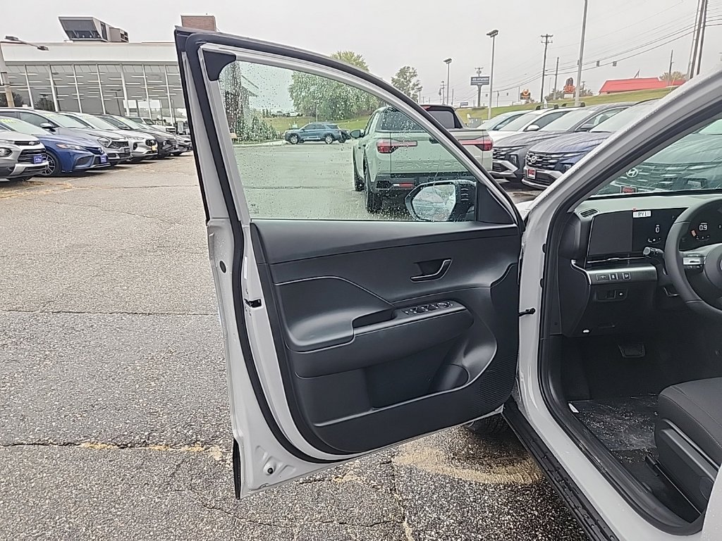 New 2027 Hyundai Kona SEL Sport AWD/4WD image 11