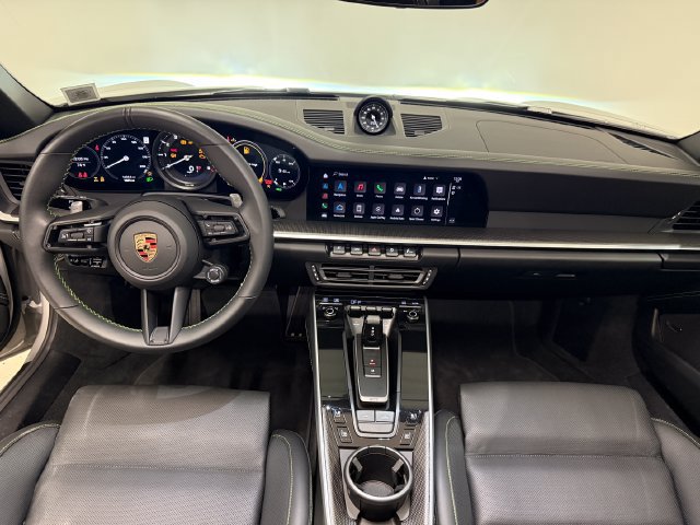 Certified 2024 Porsche 911 Targa 4S AWD/4WD image 15