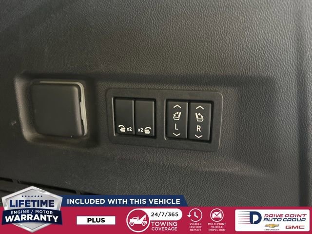 Used 2022 GMC Yukon SLT w/ SLT Luxury Package RWD image 38