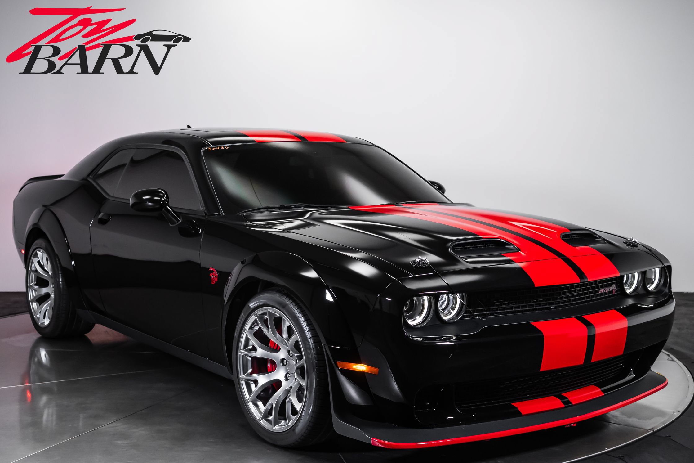 Used 2022 Dodge Challenger SRT Hellcat RWD image 7