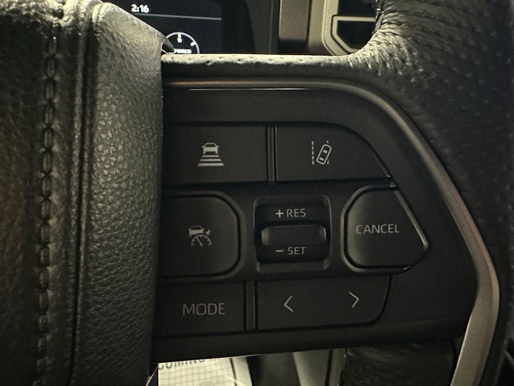 Used 2025 Toyota Tundra Limited AWD/4WD image 20