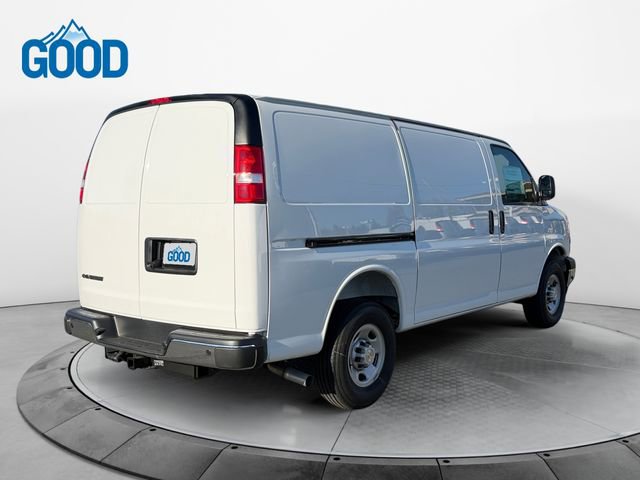 New 2025 Chevrolet Express 3500 w/ Driver Convenience Package image 5