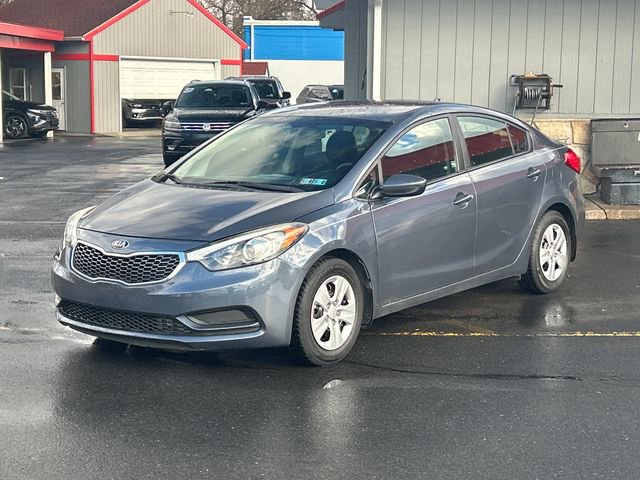 Used 2016 Kia Forte LX video 2