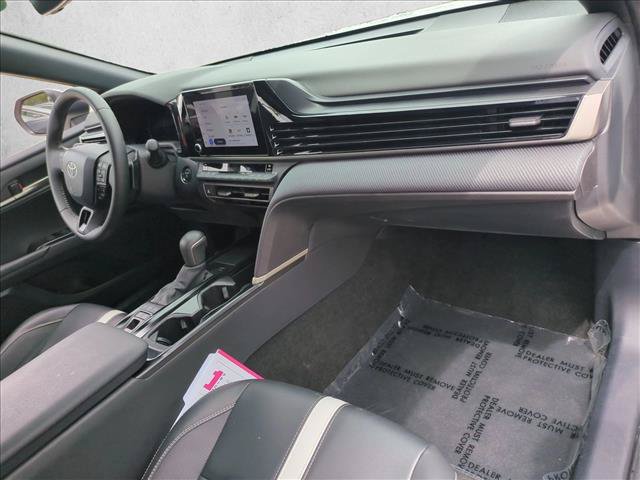 Used 2025 Toyota Camry SE w/ Convenience Package FWD image 23